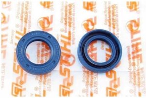 USZCZELNIACZE WAŁU STIHL MS230 MS250 023 025 ORYGI