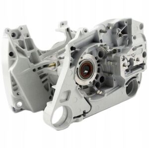 KARTER OBUDOWA SILNIKA STIHL MS440 044 044C