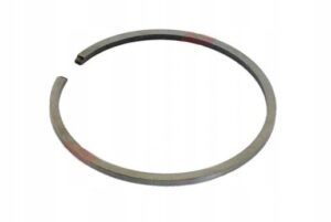 PIERŚCIEŃ TŁOKA 44X1,2 MM STIHL 026 MS260